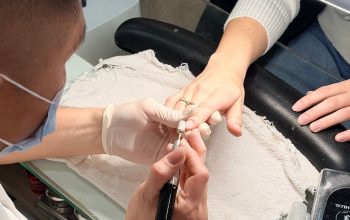 Highly-Rated Nail Salon